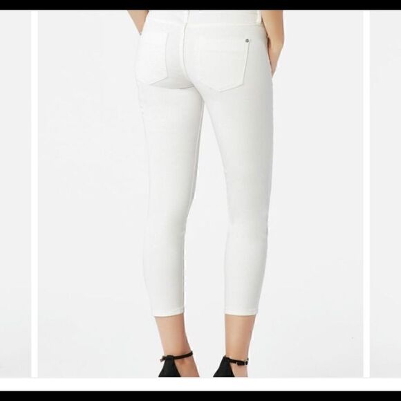 NEW! JustFab Cool Crop Jeans-White Size 31 - Picture 2 of 5